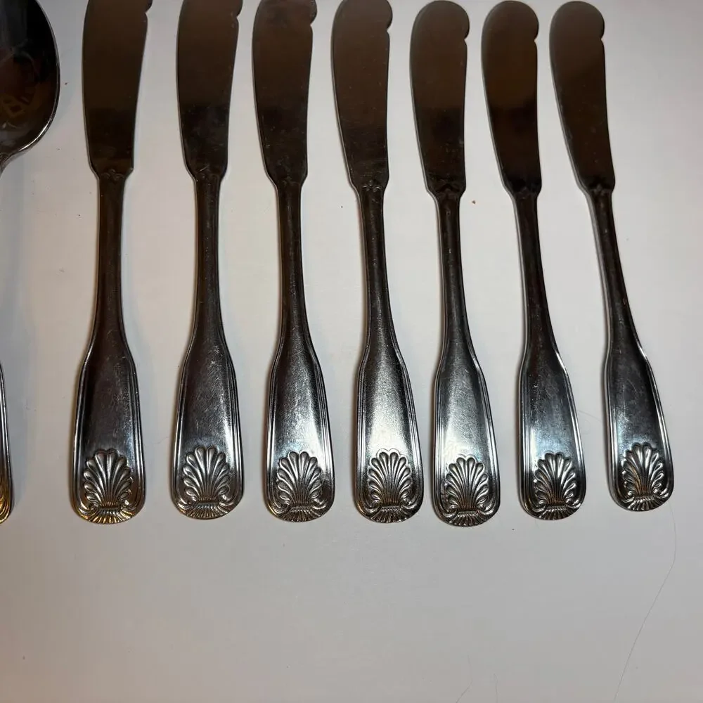 World Tableware COQUILLE Stainless 13 Pc Shell Flatware Set Butter Knives Spoons